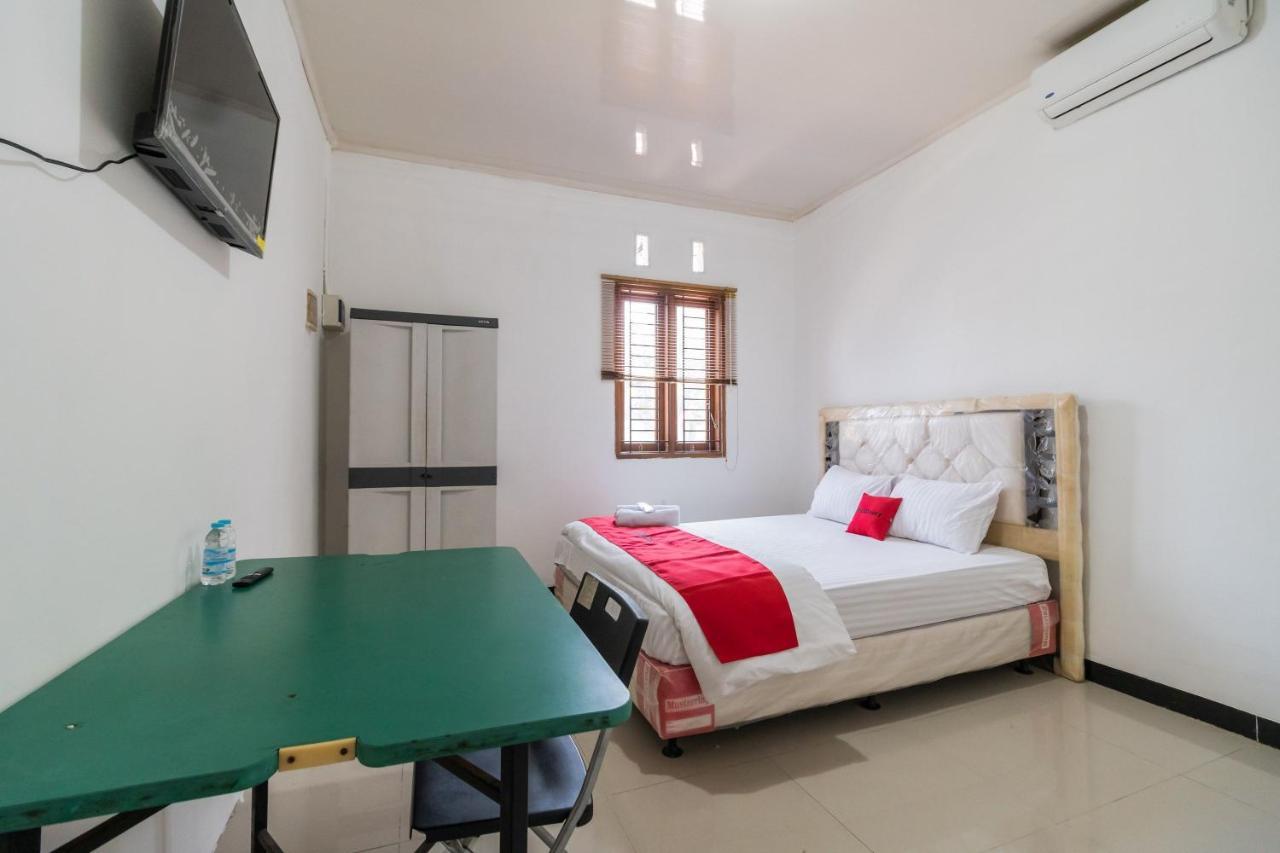 Reddoorz Near Terminal Bubulak Bogor Hotell Eksteriør bilde